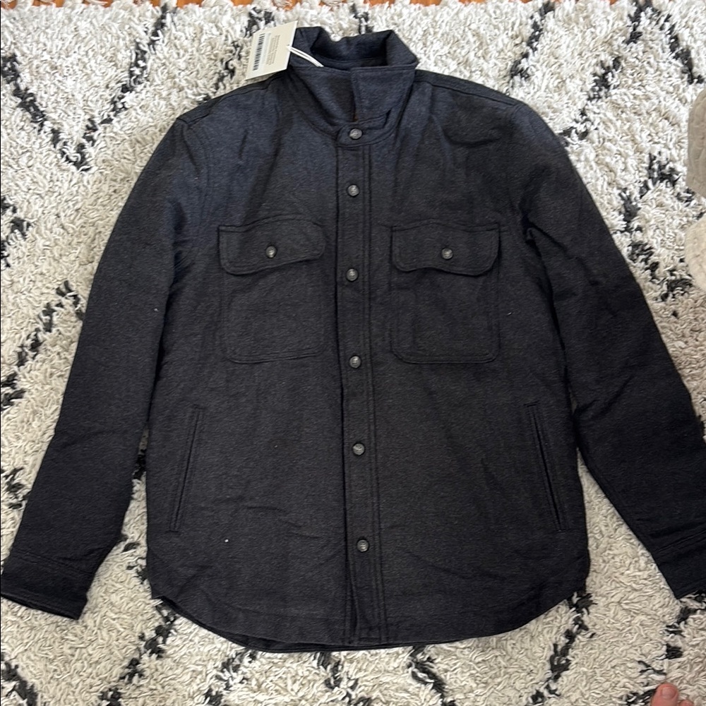 Everlane Black Lightweight Shirt Jacket